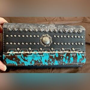 Trinity Ranch Hair-On Cowhide Antique Silver Concho Wallet "NEW"